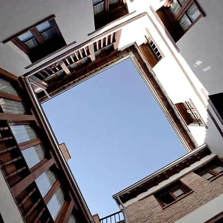 Casa Cuesta Del Agua * Granada